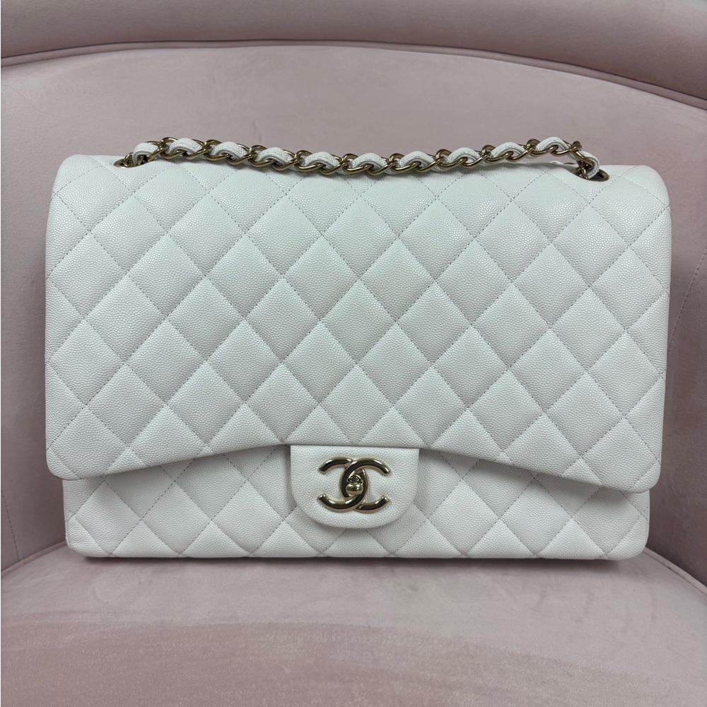 2022 CHANEL Classic White Maxi Caviar double flap.